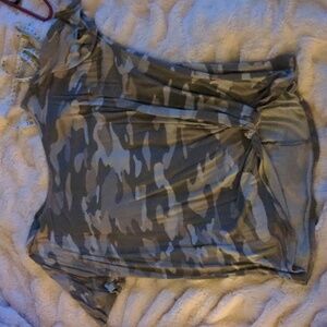 Women's Camo top